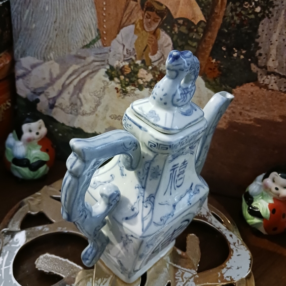 🍵☕️ Ancient Chinese Antique 🫖 🍵 Porcelain Ming Dynasty Teapot 🫖 - Picture 11 of 16